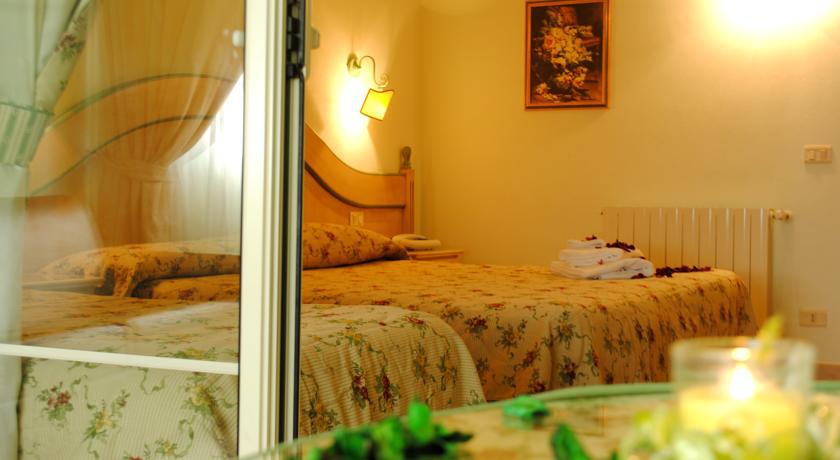 Antico Colle Toscano Resort Arcidosso Room photo