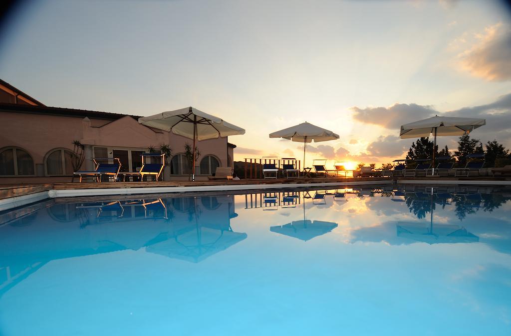 Antico Colle Toscano Resort Arcidosso Exterior photo